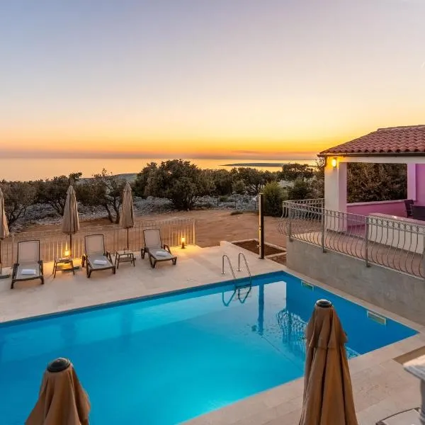 Villa Lareva - sunset view, hotell i Ustrine