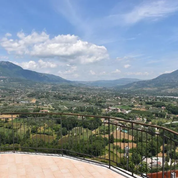 Ostello della Gioventù Massimo Troisi, hotel en Oliveto Citra