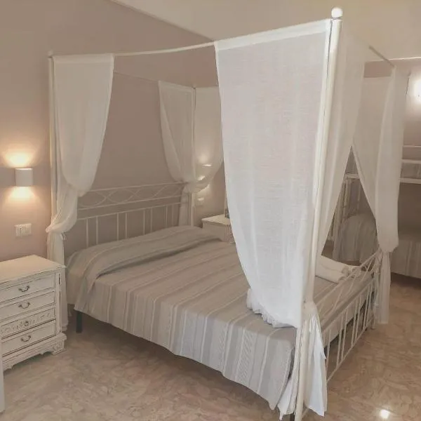 Palazzo Mosca: Sannicola şehrinde bir otel