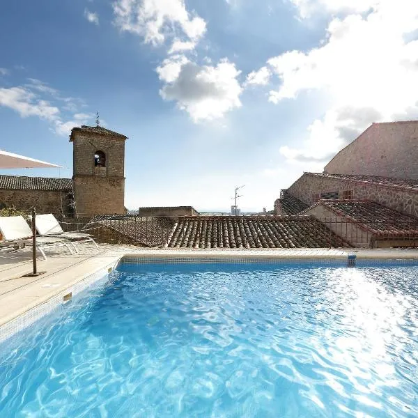 Eurostars Palacio de Santa Marta, готель у місті Трухільйо
