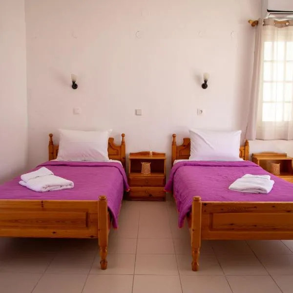 Fay's Studios Leros, hotel a Lakkíon