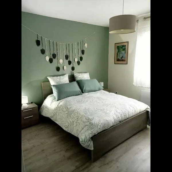 Appartement de 43m2, dans residence privée, hotel en Lamorlaye