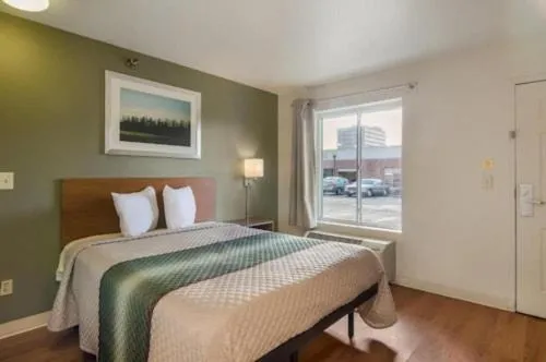 Birch Hill Suites Extended Stay Lake Charles - Sulphur, Hotel in Sulphur