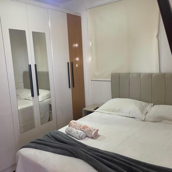 Quarto familiar com cama de casal é banheiro compartilhado - Foto 2