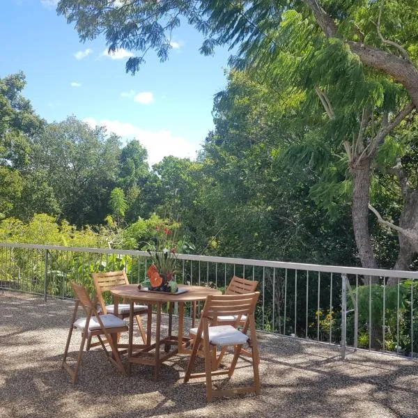 Jacaranda Lodge, hotel u gradu 'Morayfield'