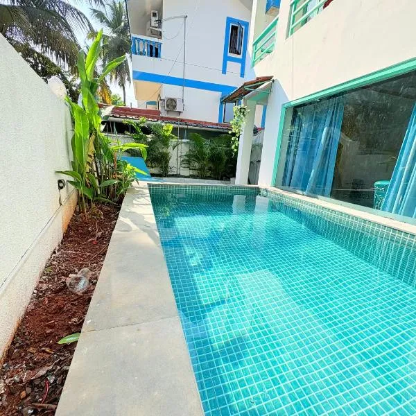 "Villa Ledo Calangute Beach" - 4BHK - Private swimming pool - Kitchen - Wifi - TV – hotel w mieście Calangute