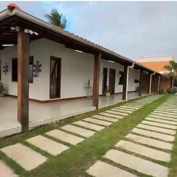 Casa completa com piscina e área Gourmet