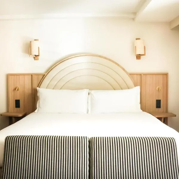Hotel Ventura Saint-Tropez, Tapestry Collection By Hilton, hotel di Saint Tropez