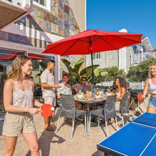 Awesome 3BR 2BTH 1 Block To Beach C2, hotel in Newport Beach