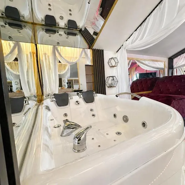Mamaia Nord में, होटल Hotel Boutique18plus - Adults Only