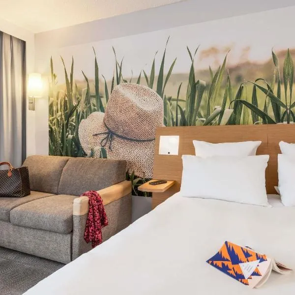 Novotel Paris Est Centre de Conférence โรงแรมในบันโยเล่