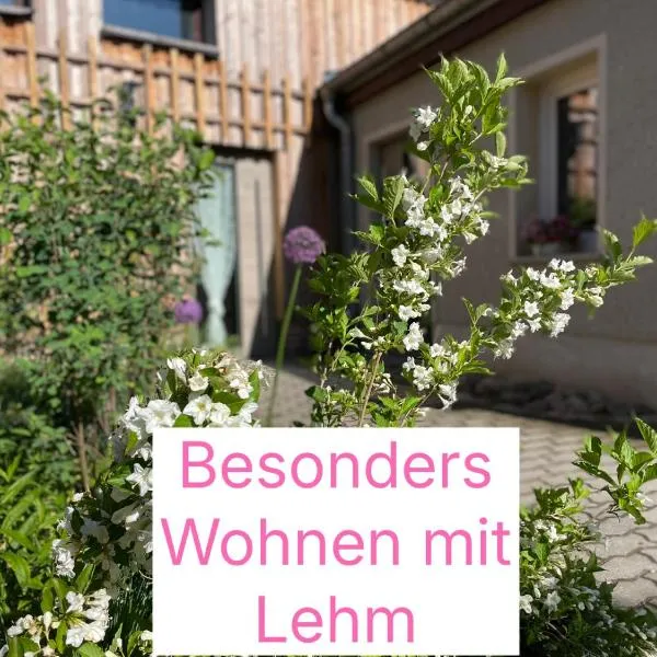 Kochstedter Wohnstuben - Wohnen mit Naturbaustoffen in der Bauhausstadt Dessau, hotel in Dessau
