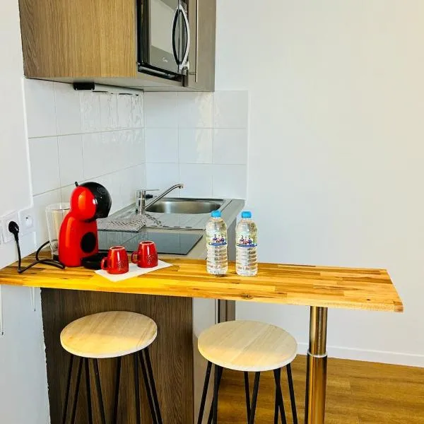 Studio Cozy, Clim & Netflix, Quai de Marne, hotel u gradu Nožan sir Marn