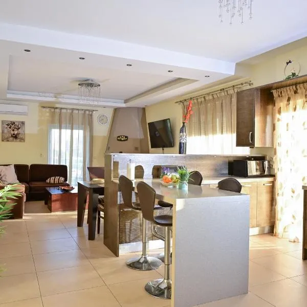 Clio Apartment, hotel in Gázion