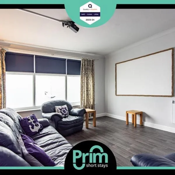 Maritime House One - 4BR for 10 Near City Centre, hotel in Hull