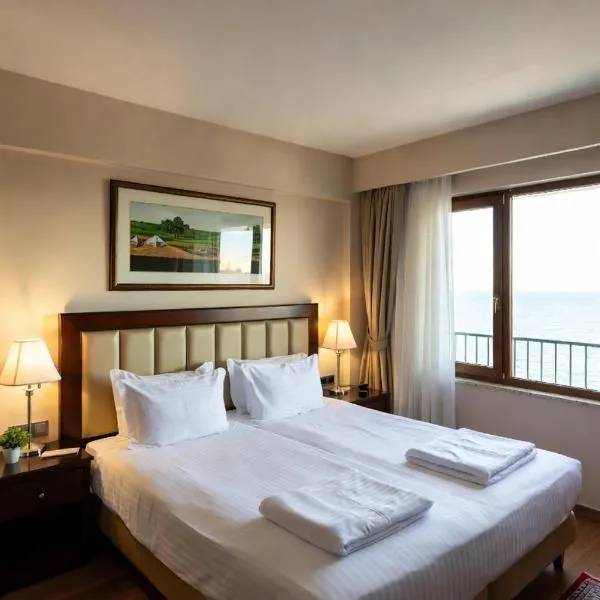 Otel Ustabaş, ξενοδοχείο σε Hopa