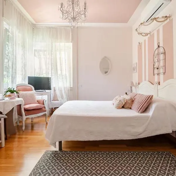 Casciago에 위치한 호텔 B&B La Casa di Pamela - 5 min Lago Varese