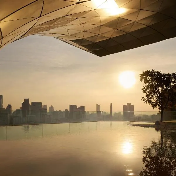 Waldorf Astoria Bangkok, khách sạn ở Bangkok