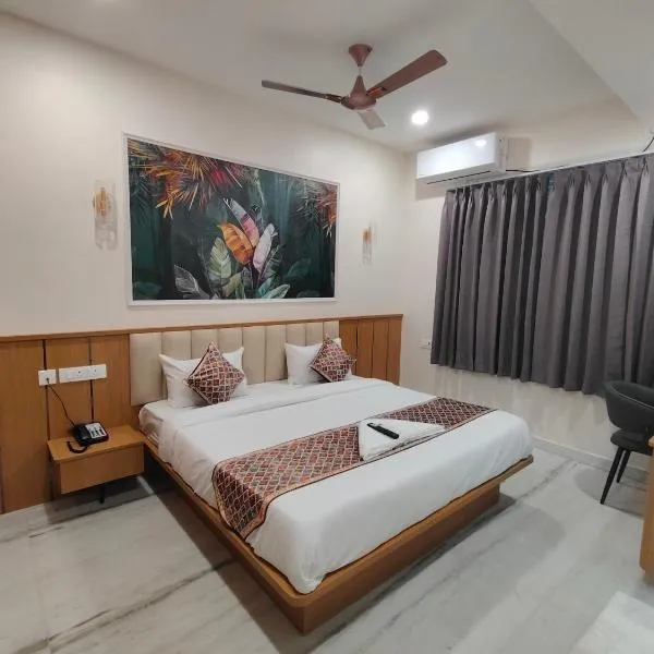 The Itihas Business Hotel Hitech City, hotel en Hyderabad