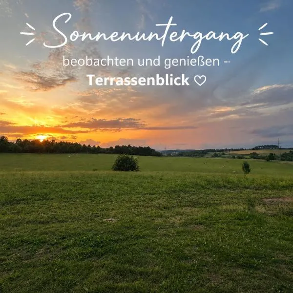 NaturZentral - ebenerdige Privatresidenz mit Sauna & Weitblick für Paare, Aktive & Familien, hotell sihtkohas Frankenberg