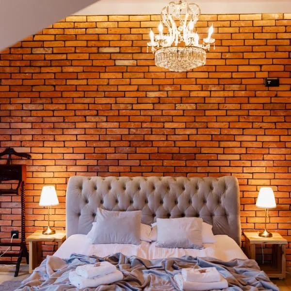 Apartament z wanną wolnostojącą, hotel u gradu 'Stare Miasto'