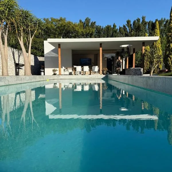 The Pool House, khách sạn ở Gqeberha