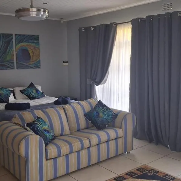 Oordt Street Retreat, hotel di Krugersdorp