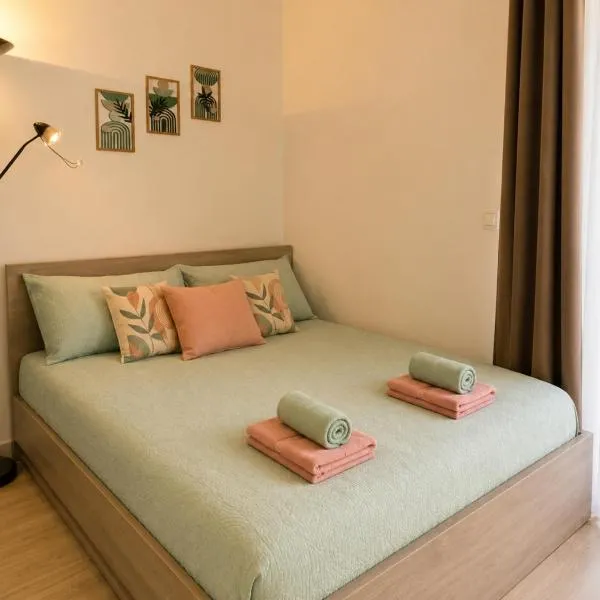 Cozy Studio, 2-Min Walk to Beach and Promenade,尼斯的飯店
