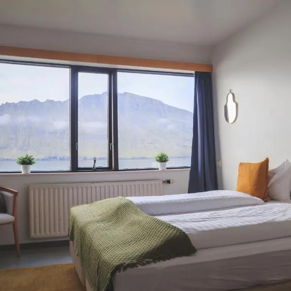 The Cliff Hotel, Hotel in Neskaupstaður