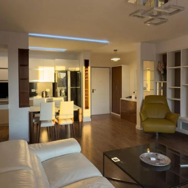 Sea View Apartment، فندق في دوريس