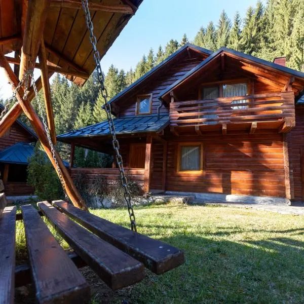 Alpine Chalet - Ski & Lake Belis, hotel i Beliş