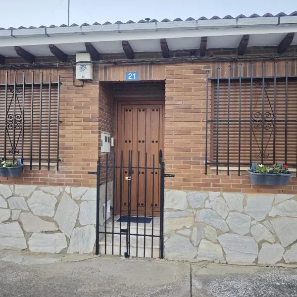 Mansilla Petit Inn, hotel sa Mansilla de las Mulas