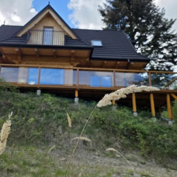 Sarnia CHATA, hotelli kohteessa Brenna