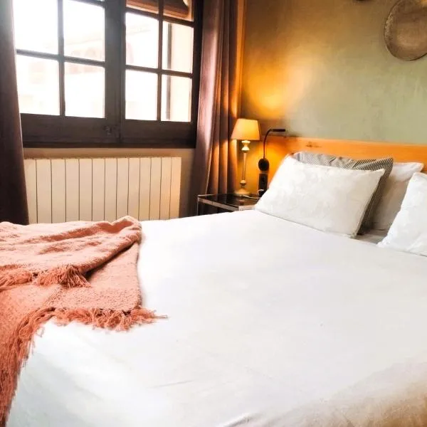 La Masia Costa Brava -Petit B&B-Adults Only, hotel Garrigás városában