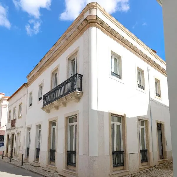 Triana Boutique Apartments、アレンケルのホテル