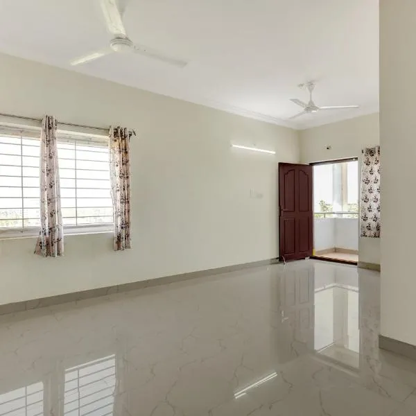 OYO Hotel O Ramaraopet Near Kakinada Beach, hotel in Kākināda