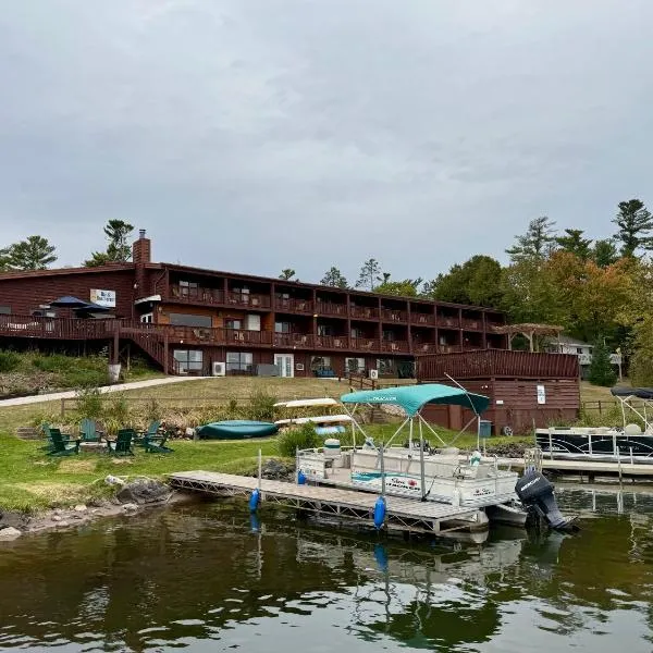 St. Croix Inn, hotel di Solon Springs