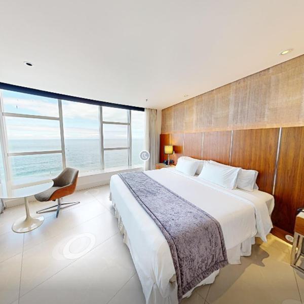 Quarto Suíte Luxo de frente para o Mar no Hotel Nacional