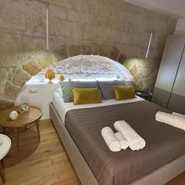CIRILLOQUATTRo, hotel in Brindisi
