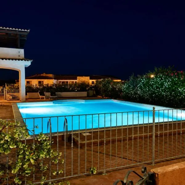 Two Bedroom With Pool Taty Apartment, hotel di Porto Cervo