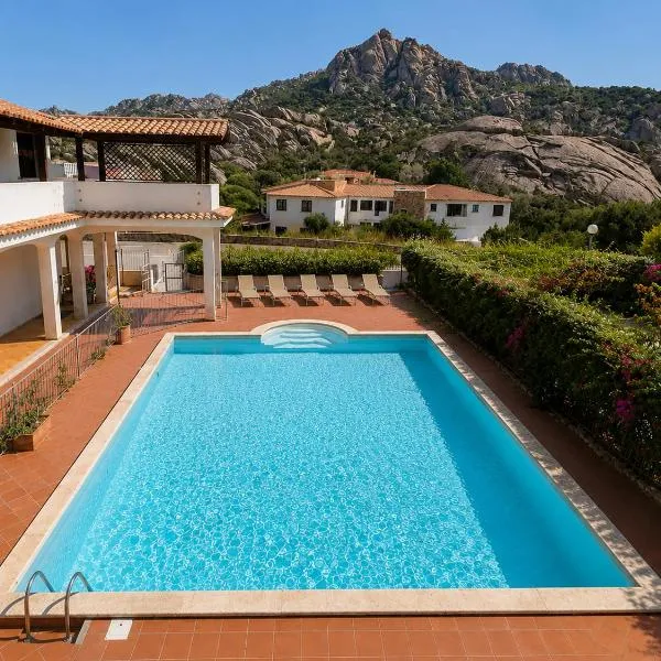 Two Bedroom With Pool Taty Apartment, hotel di Porto Cervo
