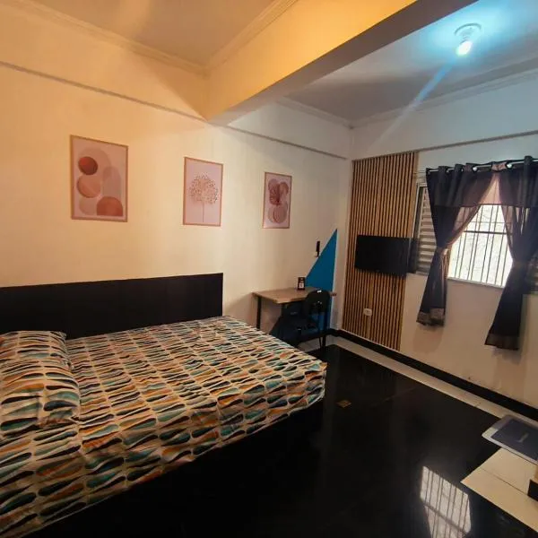 Studio premium -- ap 06, hotel din Diadema