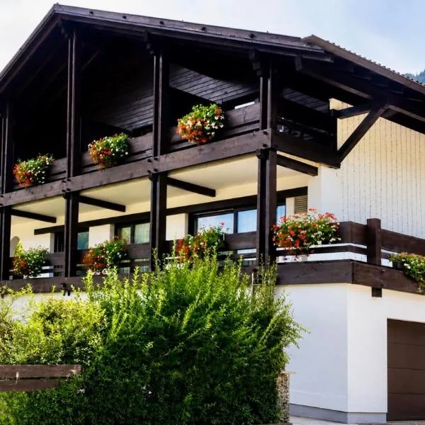 Chalet Bodenschatz, hotel en Vandans