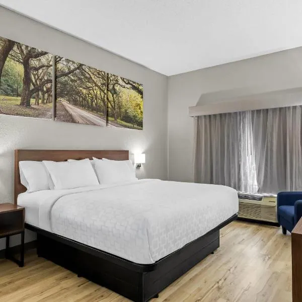 Clarion Pointe Jesup, hotell i Jesup