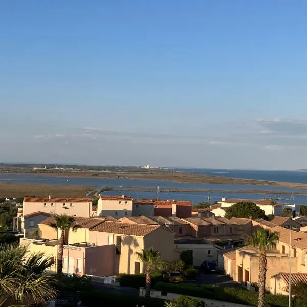 Fleury में, होटल Appartement T3 climatisé avec vue sur mer