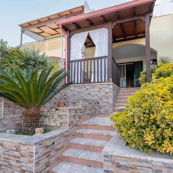 Residence degli Oleandri Apartments, hotelli kohteessa Santa Cesarea Terme