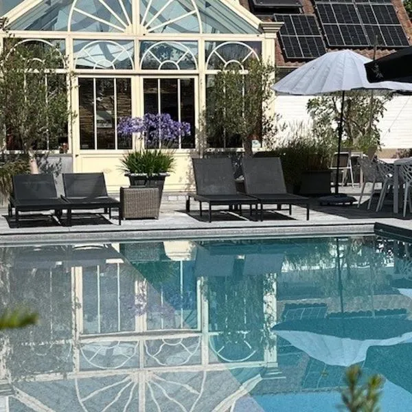 Boutique hotel Het Bloemenhof, hotel en Dudzele