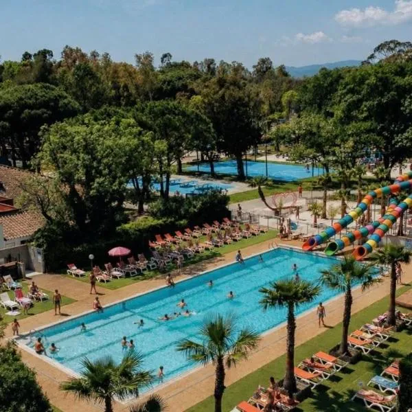 Marina Hôtel Club, hotel Cogolinban