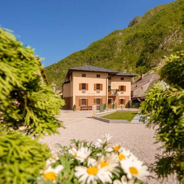Relax House Soča, hotel en Bovec