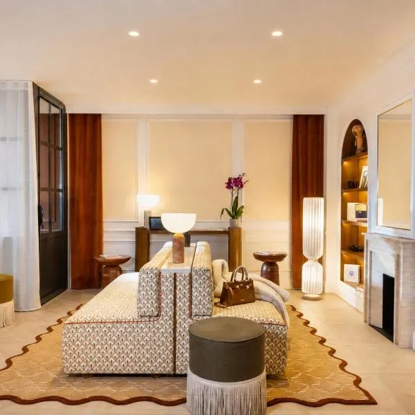 Almarine Eiffel Hotel & Spa by Malone, khách sạn ở Paris
